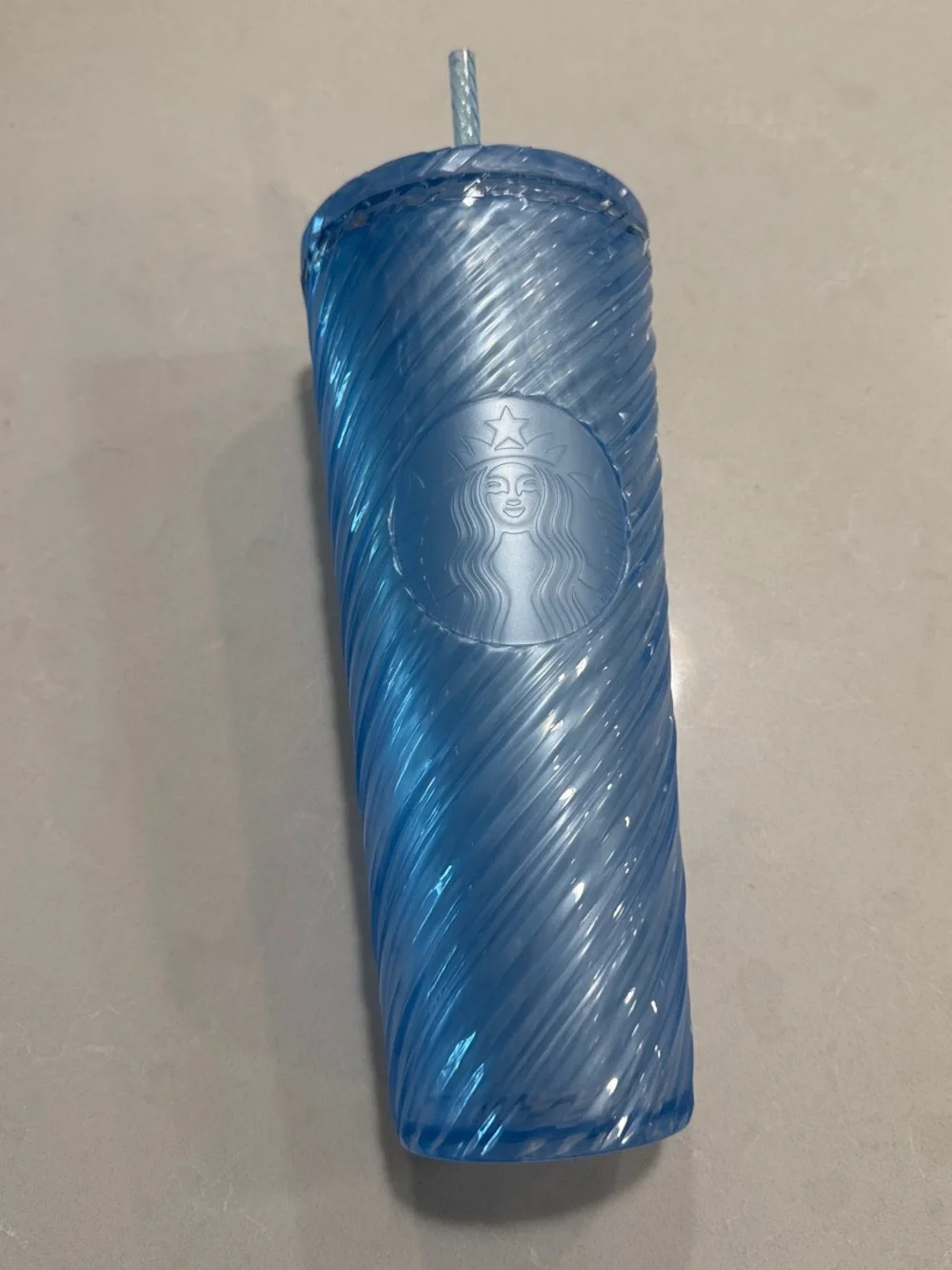 Starbucks Venti 24 oz Light Blue Twisted Tumbler with Straw